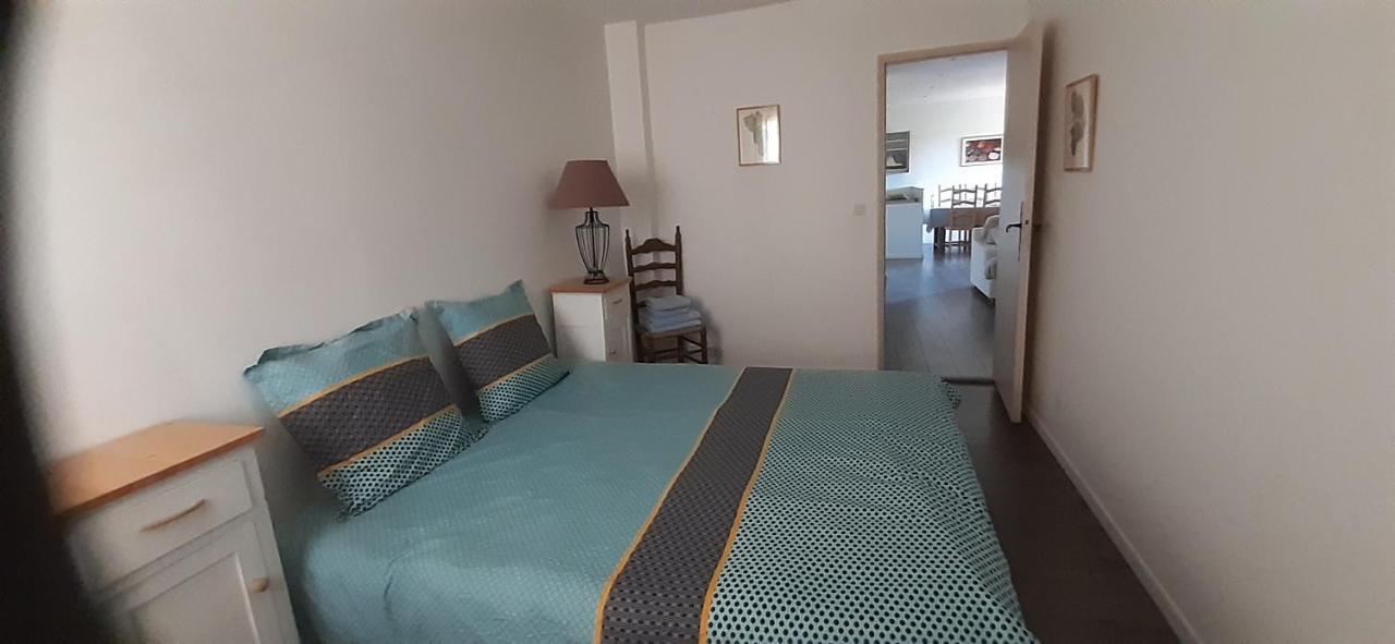 Le Gite Des Cinq Cepages Fréjus Dış mekan fotoğraf